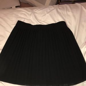 Pleaded skirt